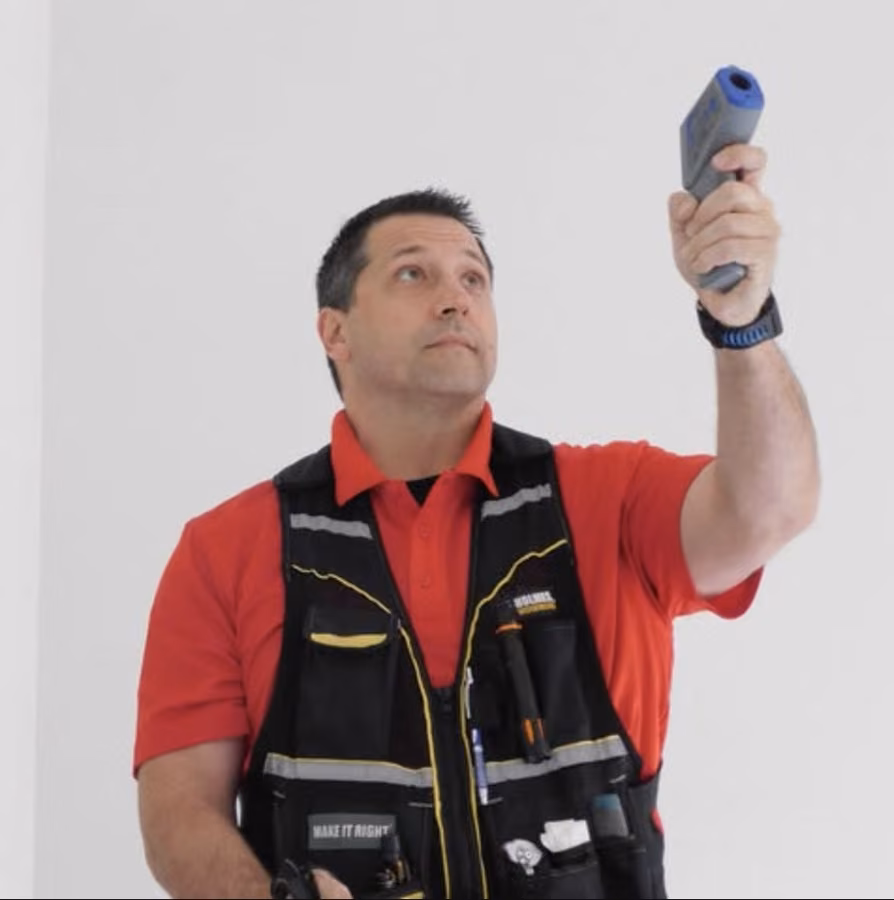 Kevin Absher conducting a home inspection